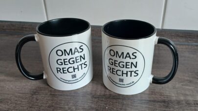 OMAS GEGEN RECHTS  Tassen