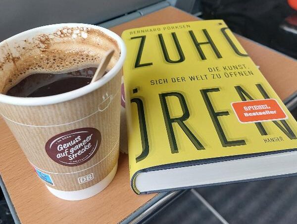 Gesprächsrunde bei der Frauenhilfe